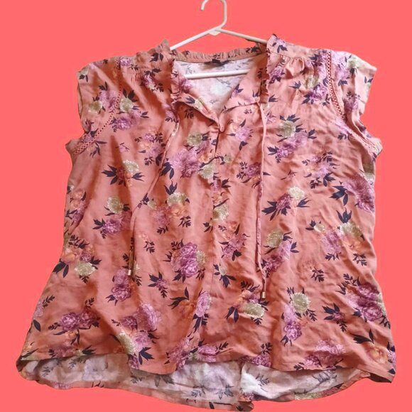 !Boho Floral Blouse! by Buffalo David Bitton - Picture 1 of 3